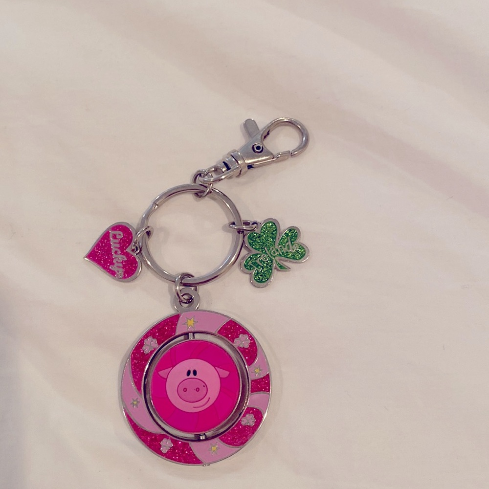 NWOT Adorable Irish Lucky Pig Keychain